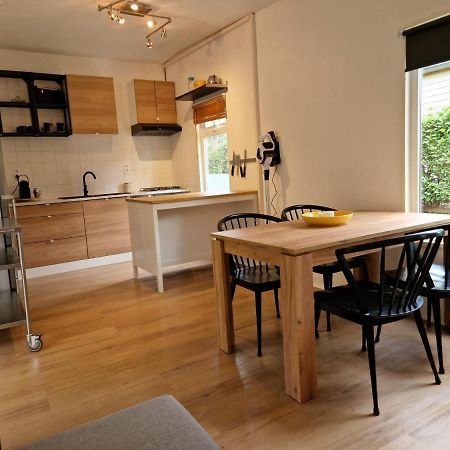 " Casitacuriosa " Chalet Op Camping Met Buitenzwembad Balen Exterior foto