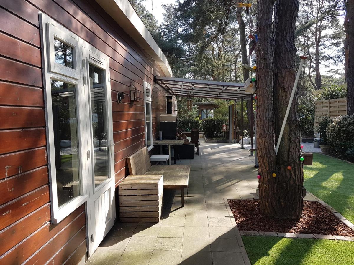 " Casitacuriosa " Chalet Op Camping Met Buitenzwembad Balen Exterior foto