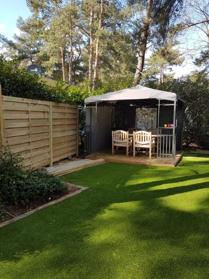 " Casitacuriosa " Chalet Op Camping Met Buitenzwembad Balen Exterior foto