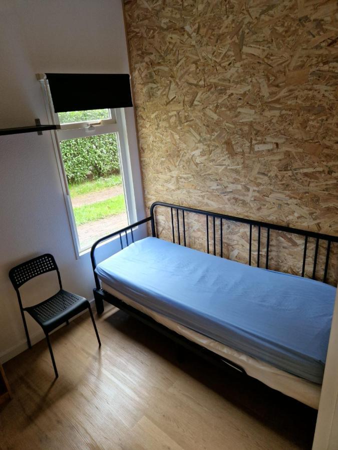 " Casitacuriosa " Chalet Op Camping Met Buitenzwembad Balen Exterior foto